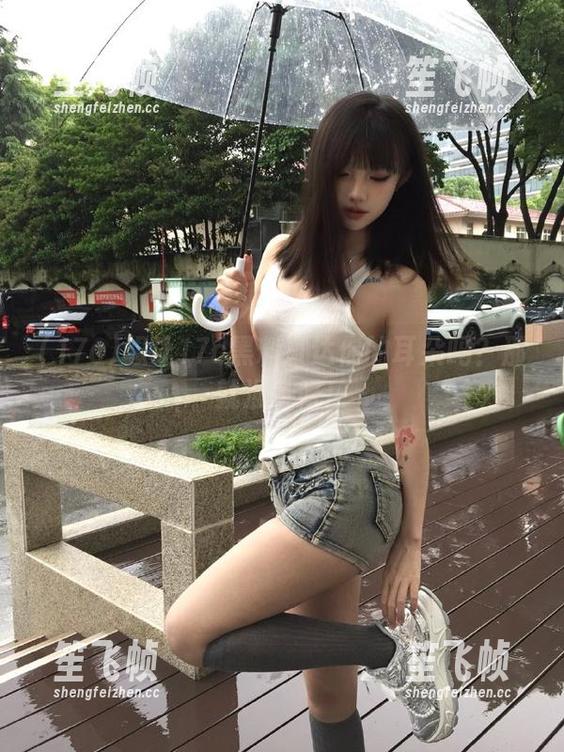 17c 想让17c黑料直达你的耳朵吗?那就准备好!