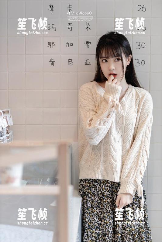 听说“17吃瓜网”链接上藏了些不为人知的八卦，果然好奇心缺忍不住