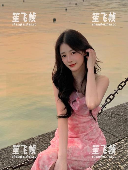 下载51热门后，已无法自拔，一天不吃瓜心慌慌！