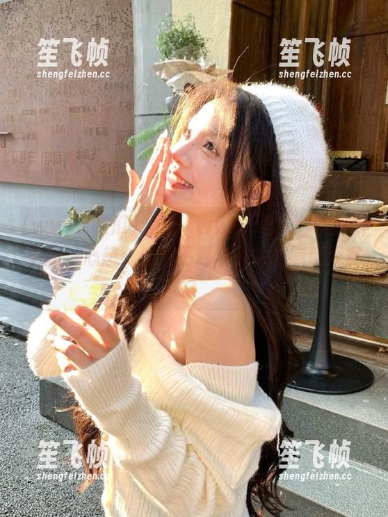 www.吃瓜 我在“www.吃瓜”看到新更新,心想:这算不算新一轮的撕逼大赛?