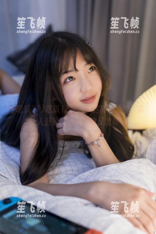 吃瓜17 吃瓜17导航:这样的“群”真让人肝颤,心情复杂又暧昧~