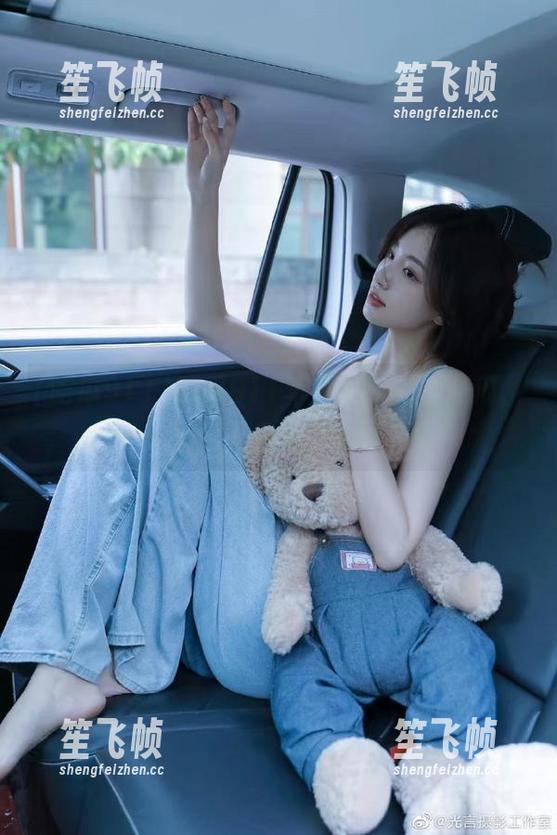 吃瓜911 吃瓜911苹果版:在线刷瓜,别忘了备足零食哦