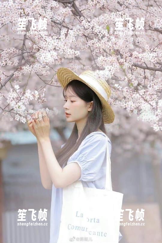 吃瓜网 我已经下载了吃瓜网91,选手风格的吃瓜体验真让人愉快!