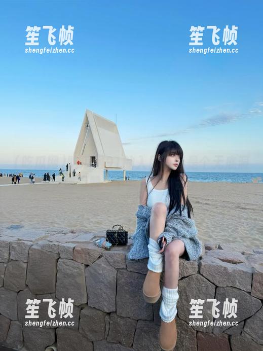 吃瓜网91的入口简直是个无底洞，刚点赞一下就被卷進去了。