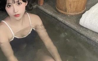 吃瓜网91官网：瓜吃到嘴里，但包袱压在心里，今日的八卦让我无话可说。
