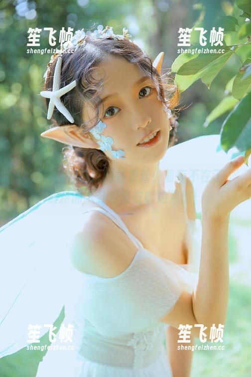 吃瓜网站 吃瓜网站更新:葡萄不在了,最新的八卦反而在嘴边晃悠!