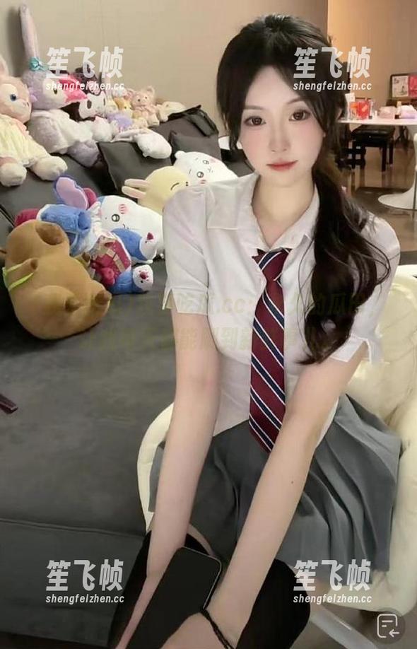 我要吃瓜.cc：永久的瓜田，让我每天都能刷到新鲜事儿。