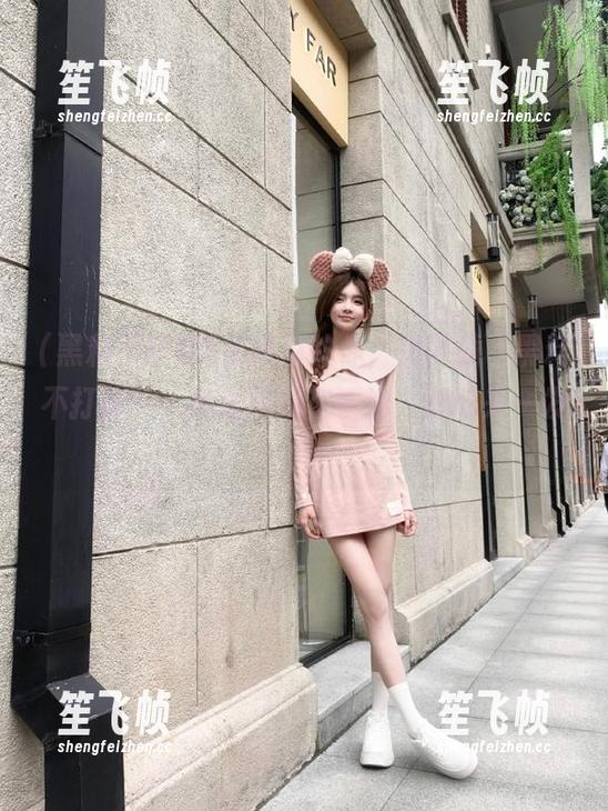 爱吃瓜的你，快下载“黑料不打烊”，传送门就在手边，随时来一发！