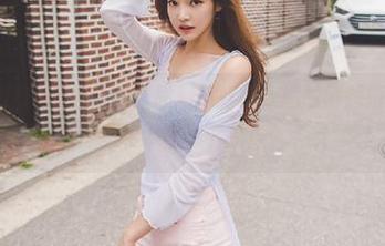 只要一观看黑料不打祥,尴尬得想捂脸的瞬间根本停不下来!