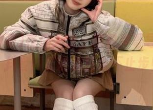 夜深人静，黑料冲哥导航助阵，抖音网红的疯狂永不止步！