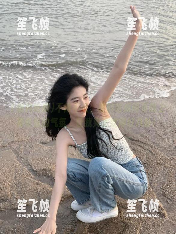 不得不说，黑料吃瓜网页晚上有奇怪的气氛，让我突然变得好八卦！