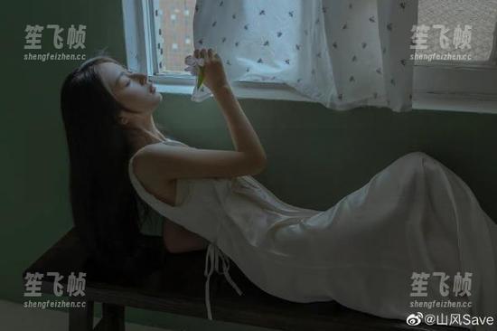黑料吃瓜网里的链接，随随便便就能在线看瓜，快来感受这股激情！