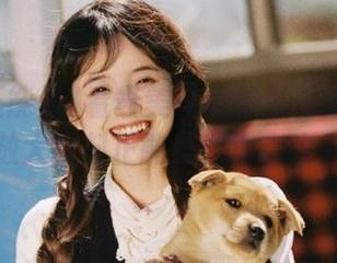 看最美烧烤摊老板娘如何免费放大黑料正能量，直击内心！