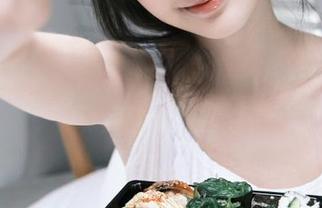 有个秘密方向，黑料社官网入口，可别告诉别人哦！