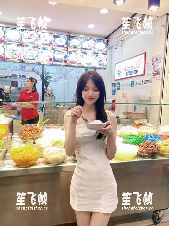 黑料网不放假，直达我的八卦灵感，真希望能每天都有新料！