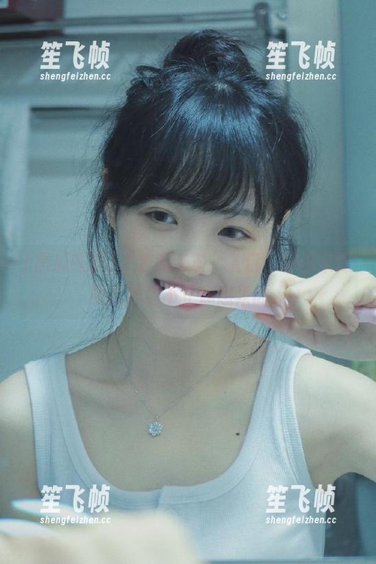 “黑瓜吃料”入口，等你来探的八卦远不止你想象的。